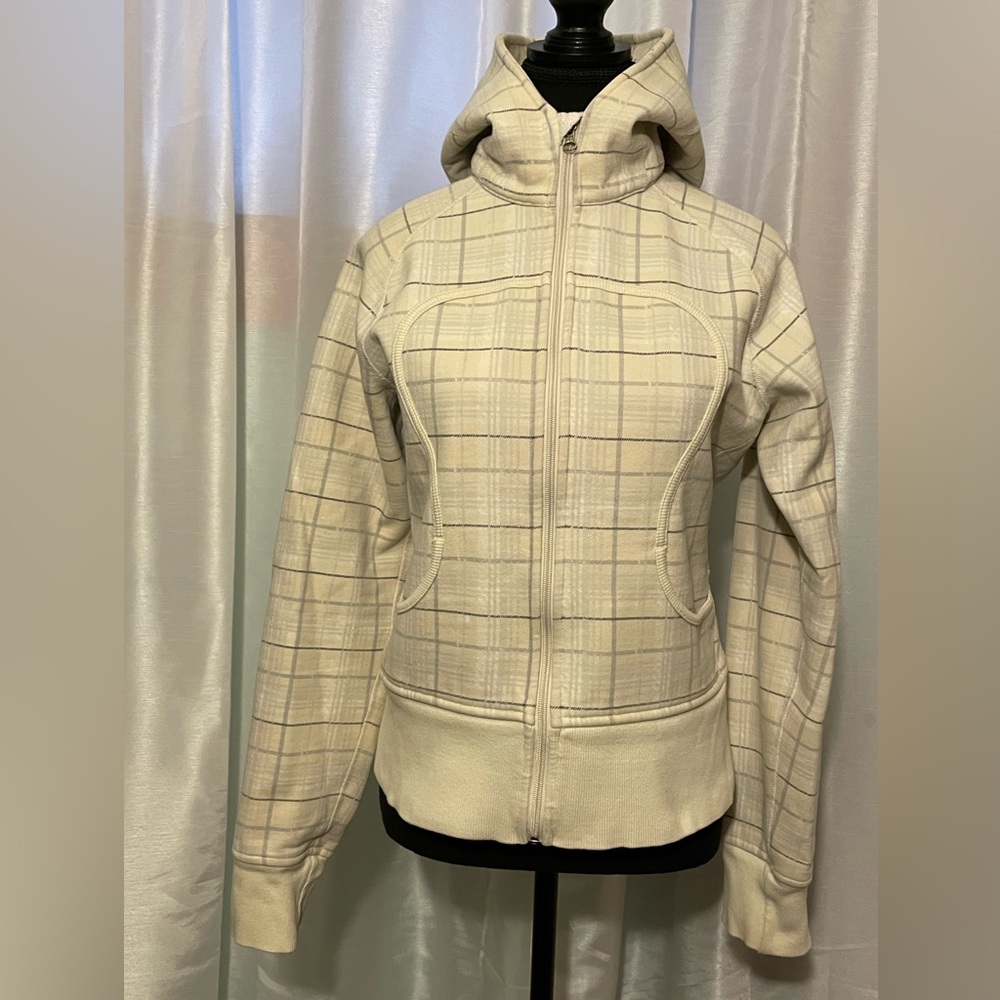 Lululemon Womens Size Small White Zipper Sweatshirt.